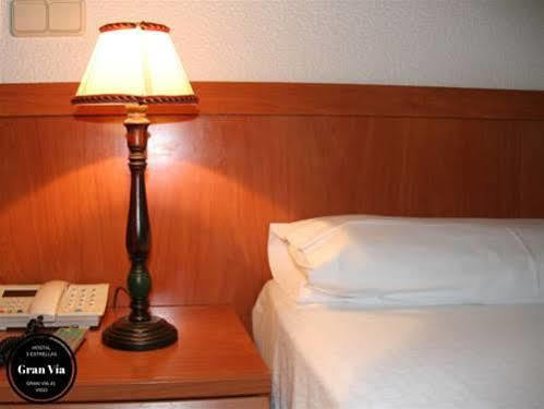 Hostal Gran Via Βίγκο Εξωτερικό φωτογραφία